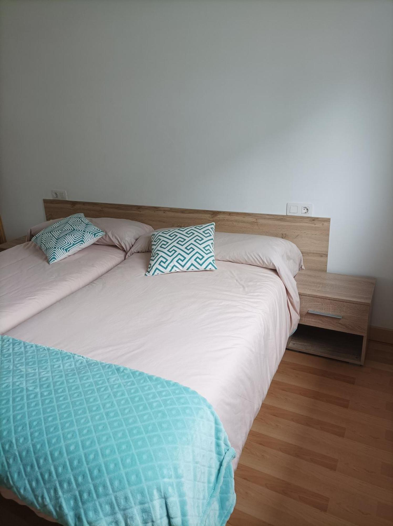 Piso Cervantes Apartment Sarria Luaran gambar